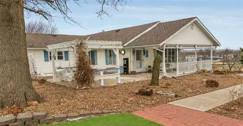 310 Berry St, Conception Junction, MO 64434