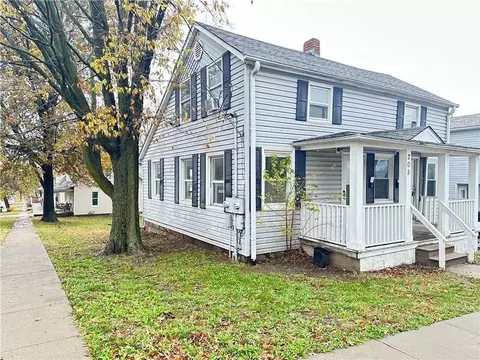 208 S Washington St, Warrensburg, MO 64093