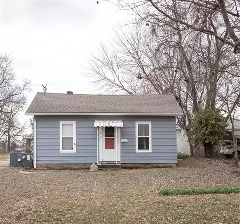 712 E Jackson, Pittsburg, KS 66762