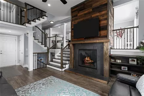 7219 NW 85th St, Kansas City, MO 64153