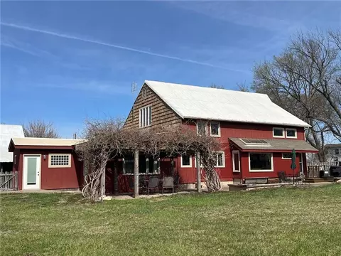 797 E 1217 Rd, Lawrence, KS 66047