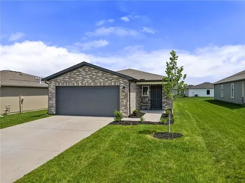 20843 Fairview St, Edgerton, KS 66021