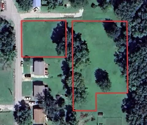 1120 Ruby St, Carrollton, MO 64633 photo 4