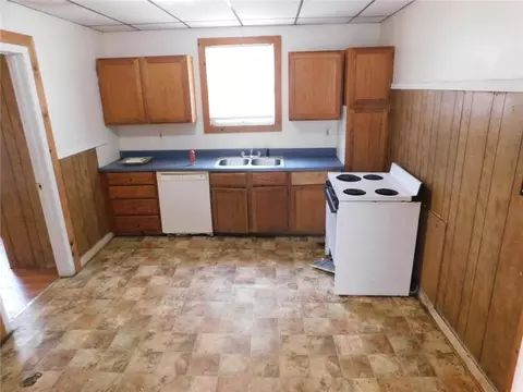 305 E Forest St, Pittsburg, KS 66762 photo 6