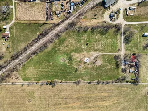 309 N 5th St, Walker, MO 64790 photo 3