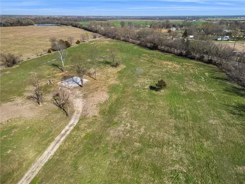 309 N 5th St, Walker, MO 64790 photo 15