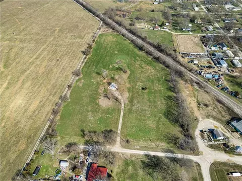 309 N 5th St, Walker, MO 64790 photo 12
