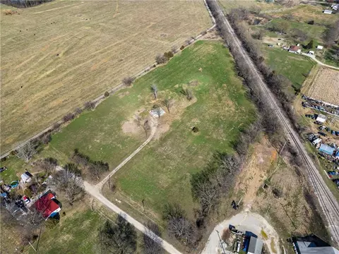 309 N 5th St, Walker, MO 64790 photo 6