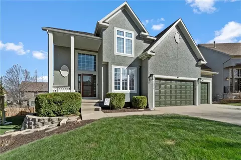 15914 W 161st St, Olathe, KS 66062