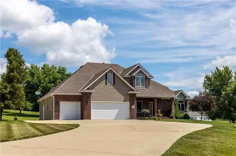 17888 Evans Rd, Tonganoxie, KS 66086