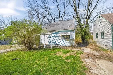 4326 Monroe Ave, Kansas City, MO 64130