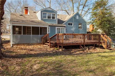 Exterior - 9616 E 26th St S, Independence, MO 64052 photo 7 of 7