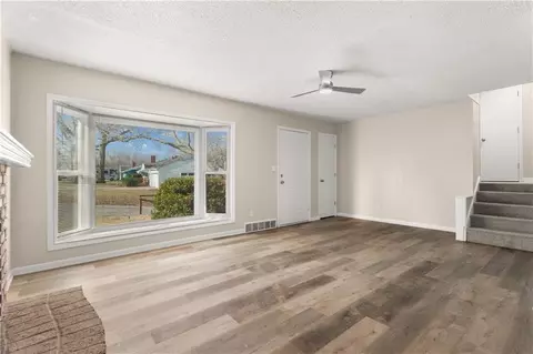 Living - 9616 E 26th St S, Independence, MO 64052 photo 3 of 6