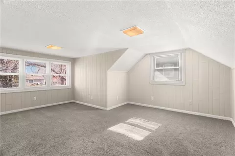 Bedroom - 9616 E 26th St S, Independence, MO 64052 photo 4 of 5