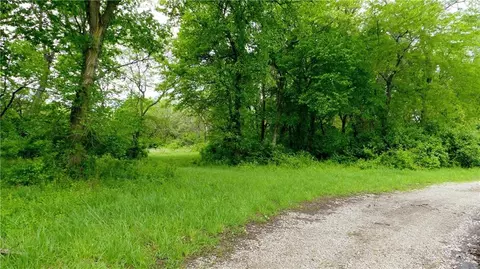 11400 E 139th St, Lees Summit, MO 64082 photo 14
