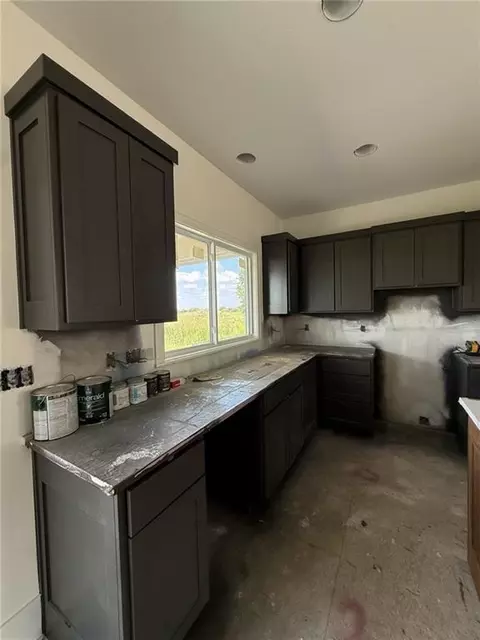 Kitchen - 803 Timberline Dr, Cameron, MO 64429 photo 1 of 3