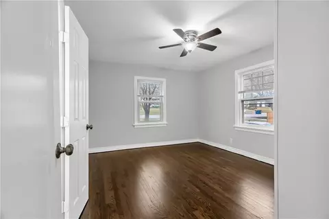 Bedroom - 9614 E 32nd S St, Independence, MO 64052 photo 1 of 4