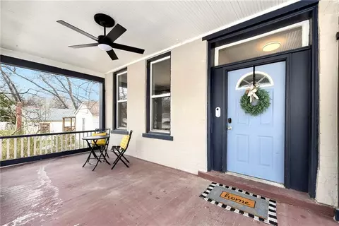 415 Elm St, Leavenworth, KS 66048