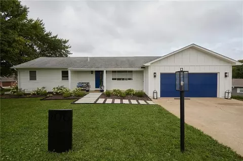 106 Lake Viking Ter, Gallatin, MO 64640