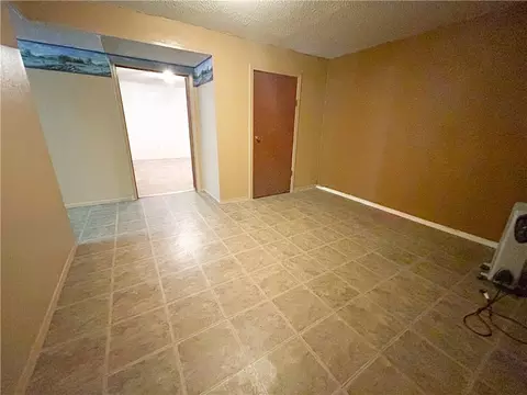 Bedroom - 1045 Yale Rd, Mapleton, KS 66754 photo 10 of 10