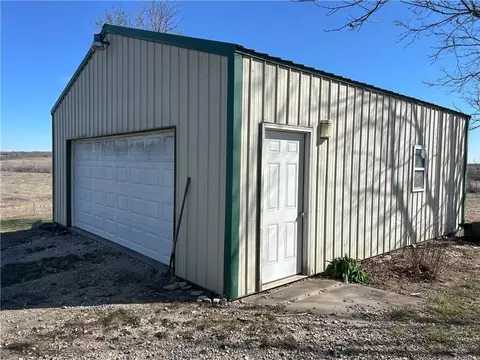 Other - 1045 Yale Rd, Mapleton, KS 66754 photo 12 of 15