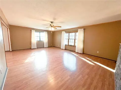Living - 1045 Yale Rd, Mapleton, KS 66754 photo 1 of 14