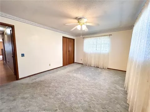 Bedroom - 1045 Yale Rd, Mapleton, KS 66754 photo 7 of 10