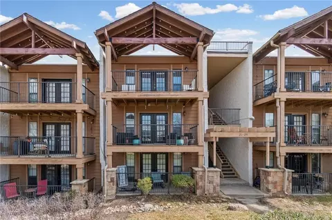 4727 Jarboe St #23, Kansas City, MO 64112