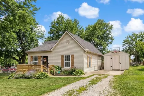 11512 N Mcgee St, Kansas City, MO 64155