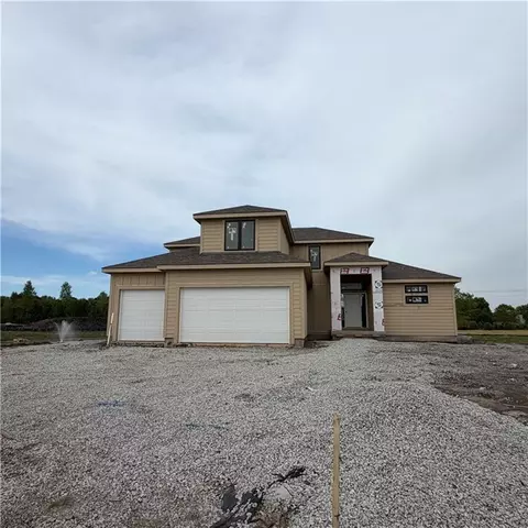 2357 Prairie Creek Dr, Kearney, MO 64060