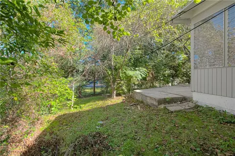 Exterior - 8512 E 85th St, Raytown, MO 64138 photo 5 of 5