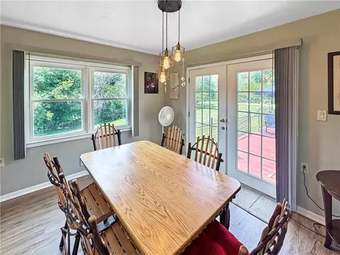 Dining - 33247 Bittner Dr, Warsaw, MO 65355 photo 2 of 2
