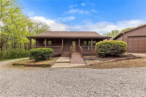 3389 SE Old Barn Ln, Holt, MO 64048