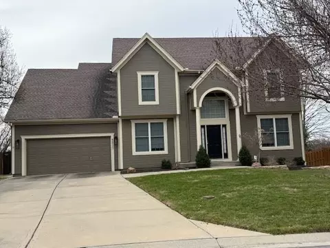 5837 Millbrook St, Shawnee, KS 66218