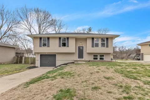 4606 Zebra Ln, Saint Joseph, MO 64506