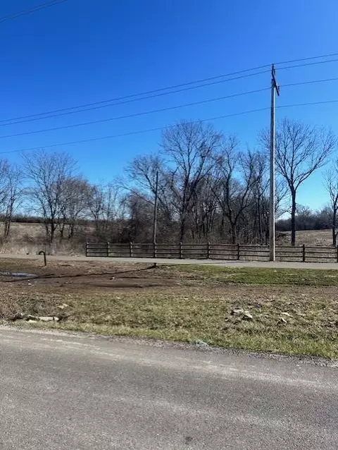 Sunflower Road, De Soto, KS 66018