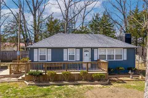 28473 Austin Ln, Warsaw, MO 65355