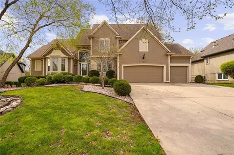 9201 W 145th St, Overland Park, KS 66221