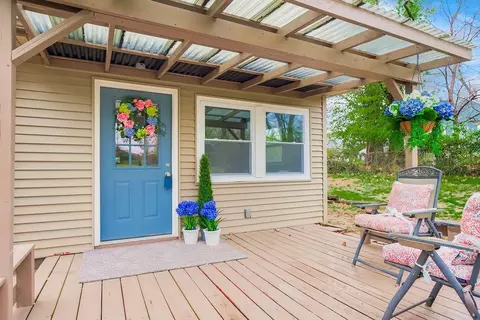 2419 S 13th Ter, Kansas City, KS 66103