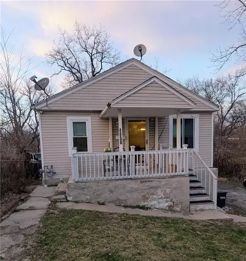 4858 Washington Ave, Kansas City, KS 66102