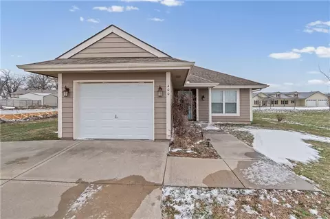 400 W Elm St, Polo, MO 64671