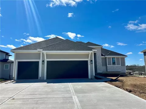 23819 W 59th Ter, Shawnee, KS 66226