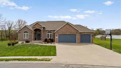 1411 Whispering Rdg, Pleasant Hill, MO 64080