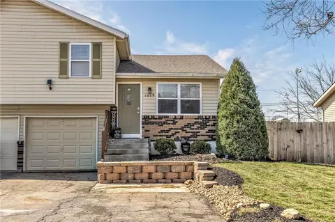1019 N Jan Mar St, Olathe, KS 66061