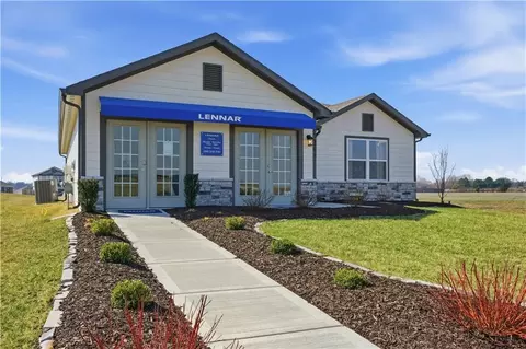 20385 W 193rd Ln, Spring Hill, KS 66083