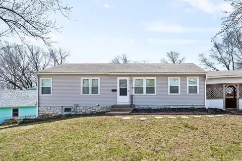 16501 E 3rd St, Independence, MO 64056