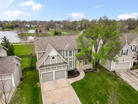 6515 W 147th Ter, Overland Park, KS 66223