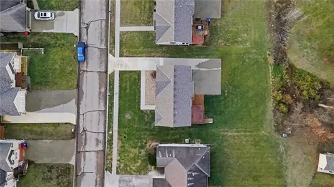 View/Area - 1219 Cherry St, Warrensburg, MO 64093 photo 1 of 1