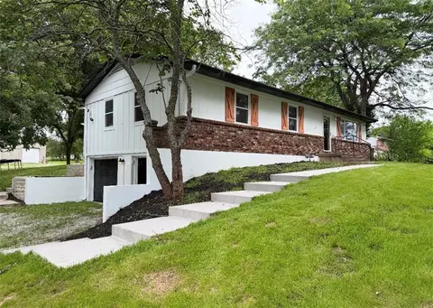 23718 S State Route 291 Hwy, Harrisonville, MO 64701