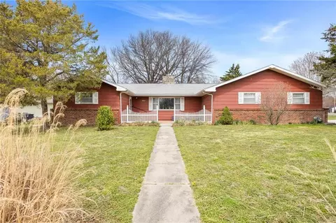 402 W Mckinley, Frontenac, KS 66763
